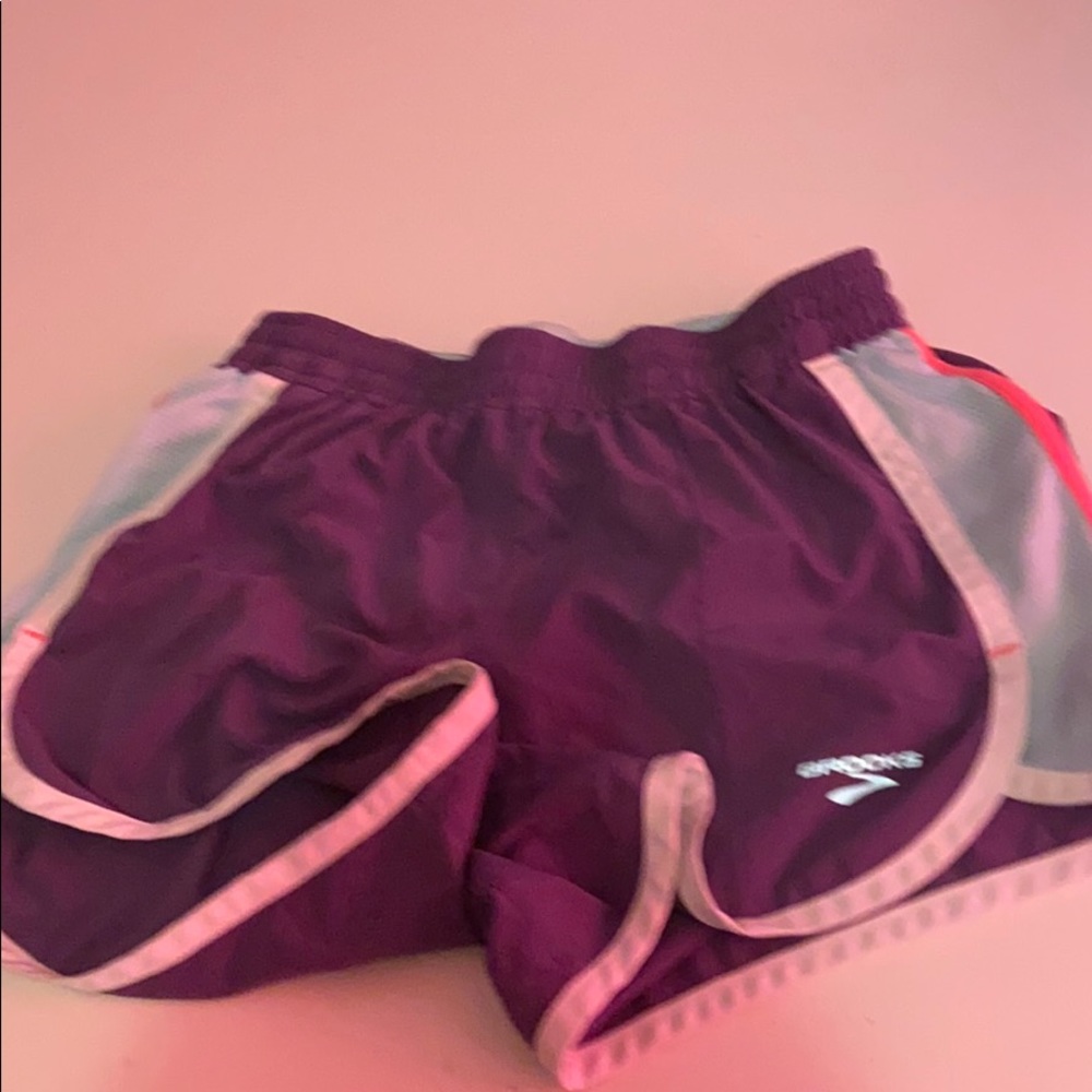 Running shorts